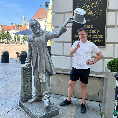 A guy with a sculpture in Bratislava